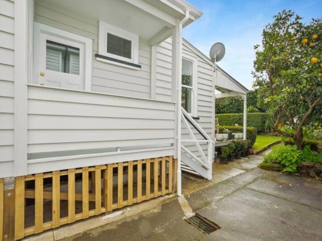 Cheerful 1 Bedroom Home With Free Parking Auckland Eksteriør bilde